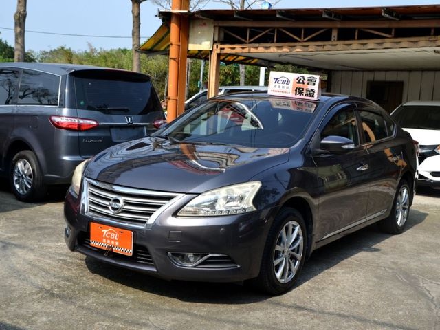 Nissan Sentra  第3張相片