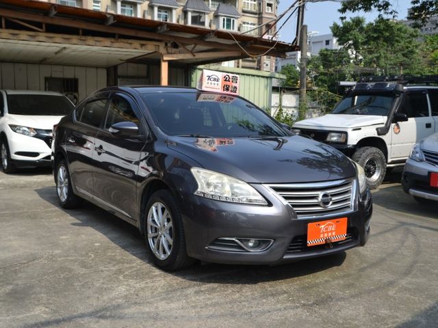 Nissan Sentra  第4張相片