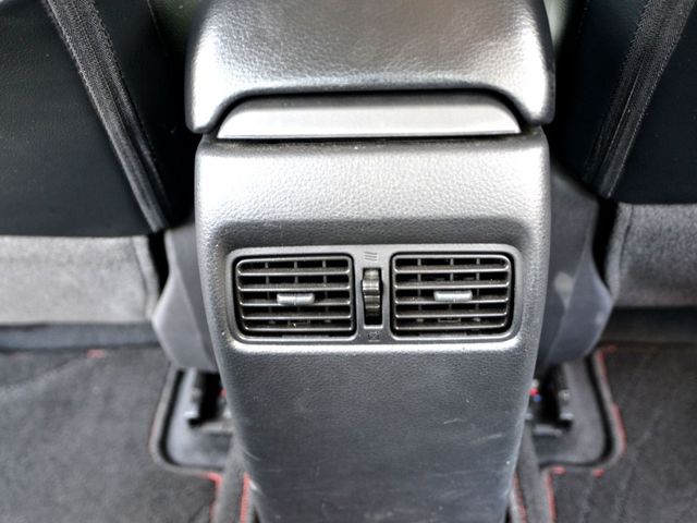 Nissan Sentra  第18張相片