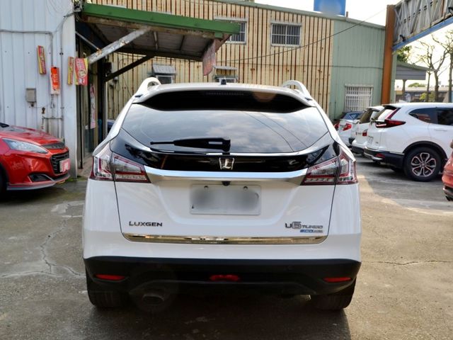 Luxgen U6 Turbo ECO Hyper  第6張相片