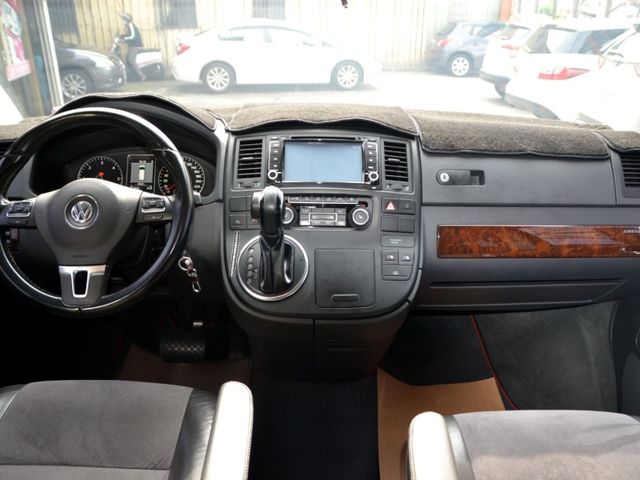 Volkswagen 福斯 T5  第8張相片