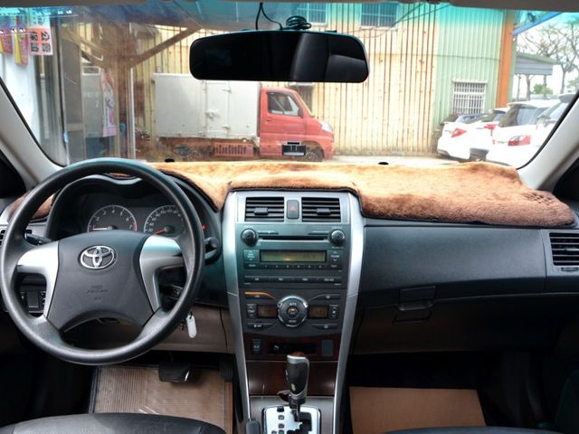 Toyota ALTIS  第8張相片