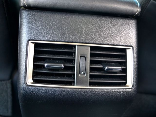 Lexus NX  第24張相片
