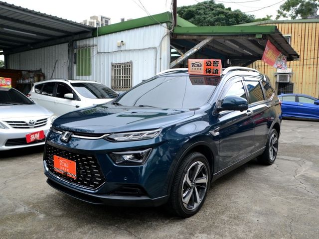 Luxgen URX  第3張相片