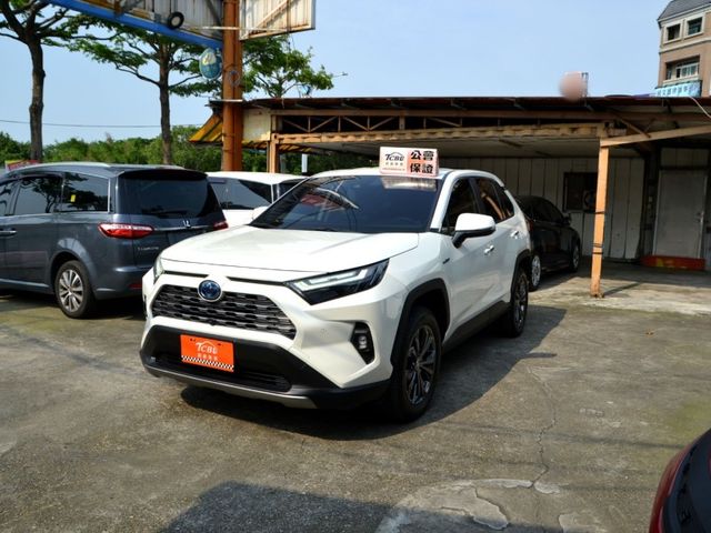 Toyota RAV4  第3張相片