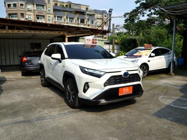 Toyota RAV4  第4張相片