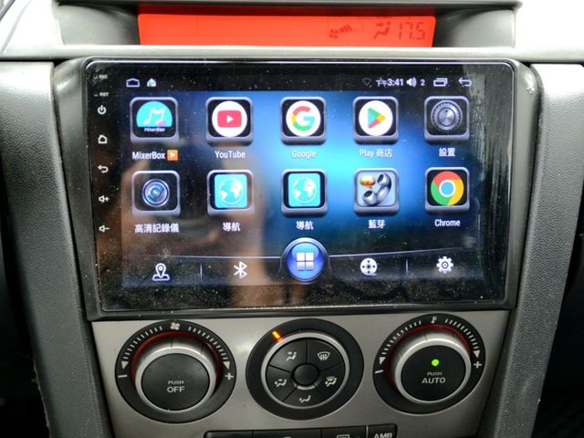 Mazda Mazda3  第15張相片