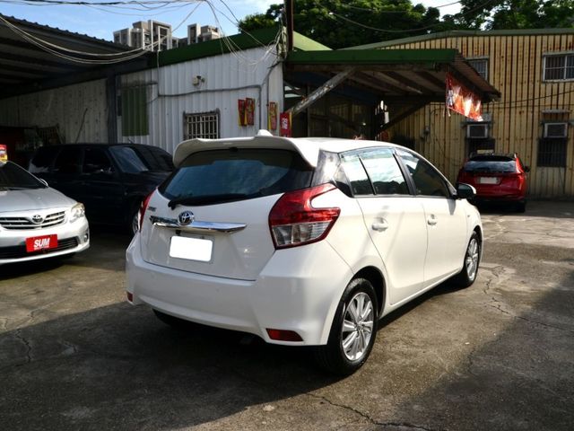 Toyota Yaris  第8張相片