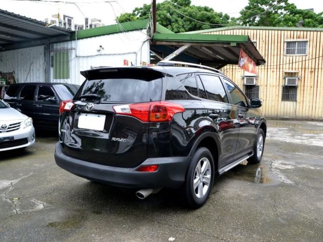 2013 Toyota RAV4 2.5 G 《安卓機/CARPALY/衛星導航/電動天窗/電動座椅》  第7張相片