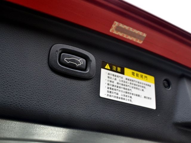 Luxgen U6 GT  第19張相片