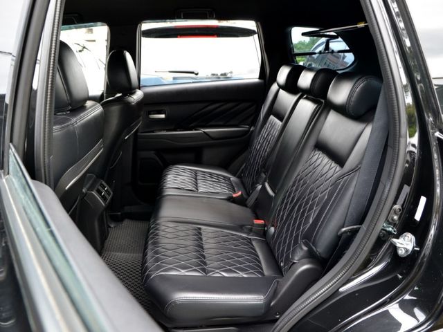 2021 Mitsubishi Outlander 《ACC主動跟車/原廠保養/自動頭燈/循跡防滑》  第10張相片