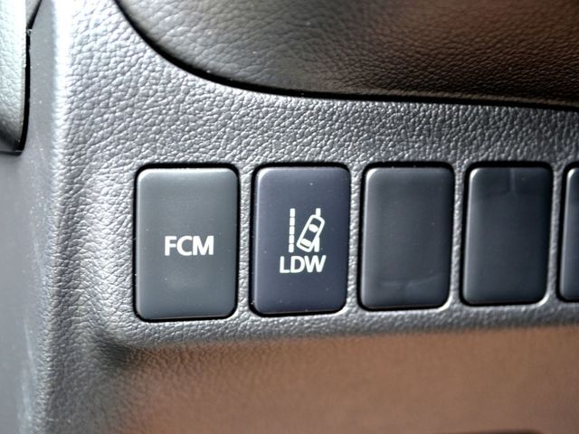2021 Mitsubishi Outlander 《ACC主動跟車/原廠保養/自動頭燈/循跡防滑》  第20張相片