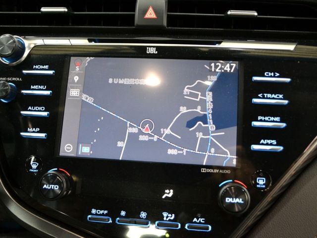 2019 Toyota Camry 2.5 Hybrid旗艦《ACC主動跟車/全景天窗/雙電動椅》  第16張相片