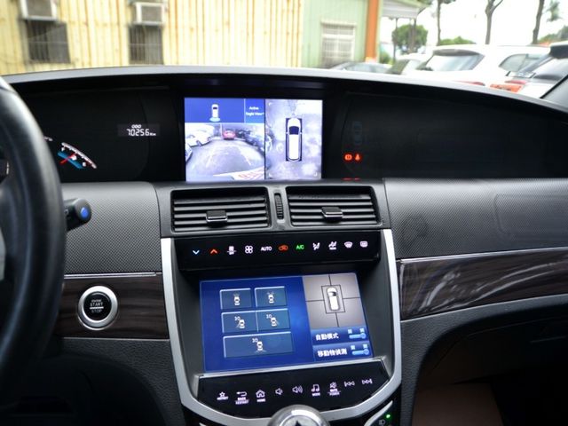 Luxgen M7  第14張相片