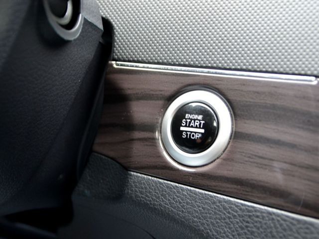 Luxgen M7  第23張相片