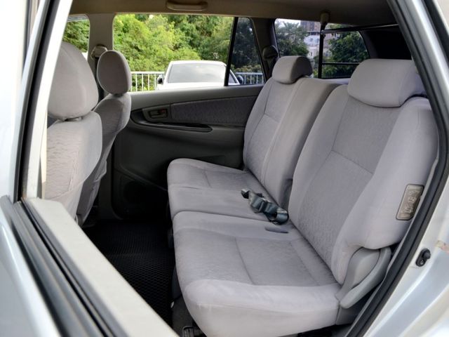 Toyota Innova  第10張相片