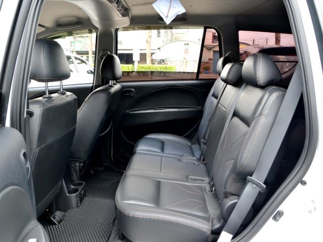 Mitsubishi Zinger  第10張相片