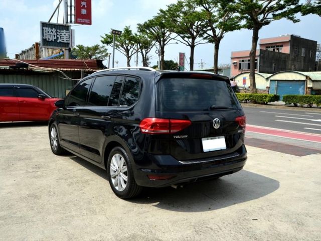 Volkswagen 福斯 Touran  第5張相片