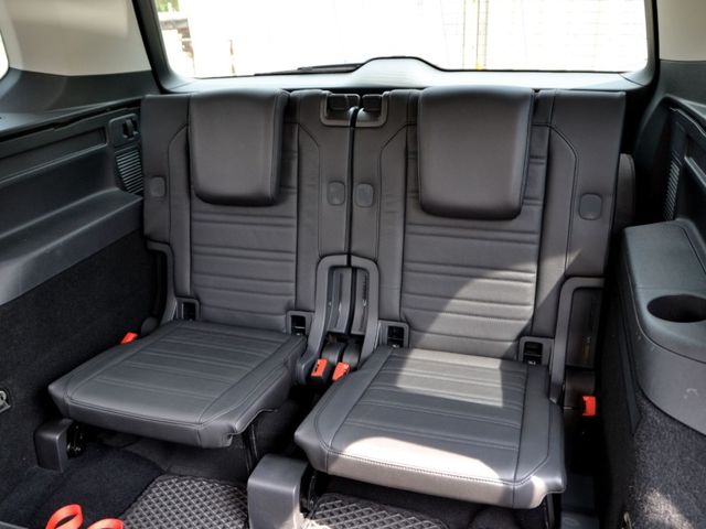 Volkswagen 福斯 Touran  第11張相片