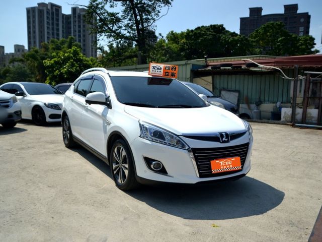 Luxgen U6 Turbo ECO Hyper  第4張相片