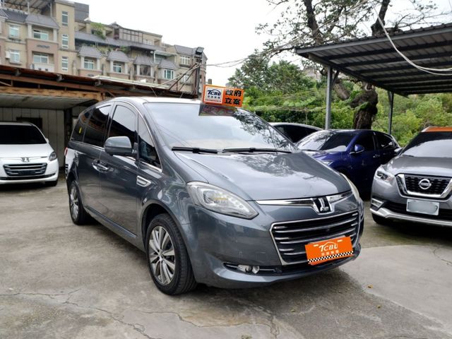 Luxgen M7  第4張相片