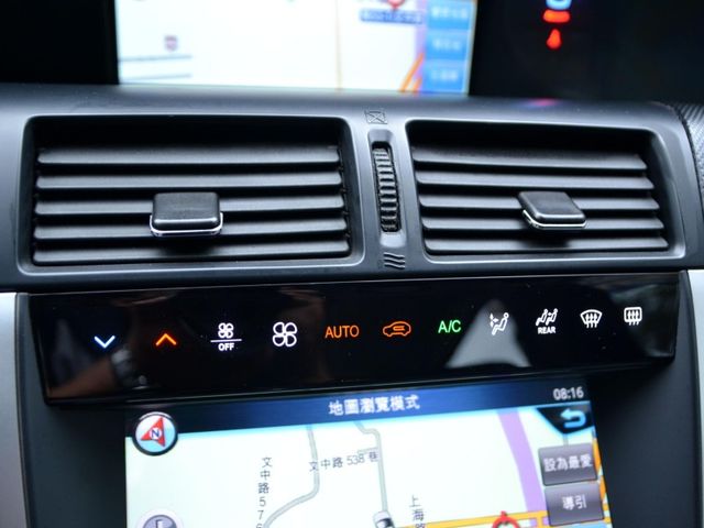 Luxgen M7  第16張相片