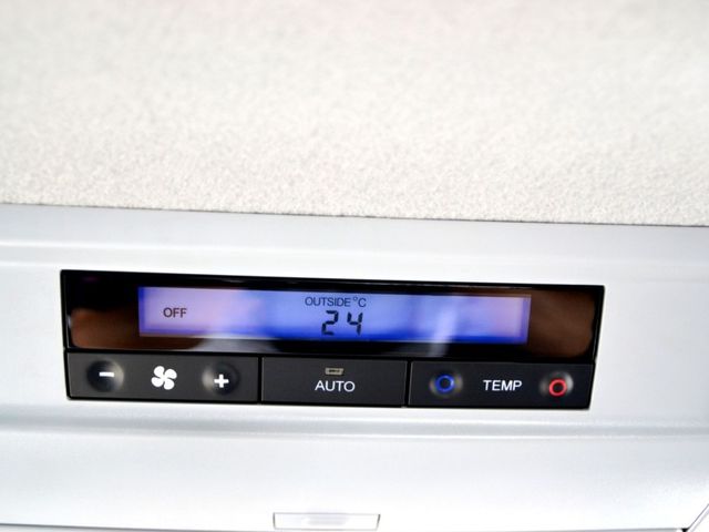 Luxgen M7  第17張相片