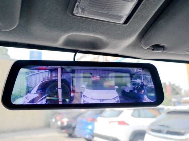 Mitsubishi Veryca  第13張相片