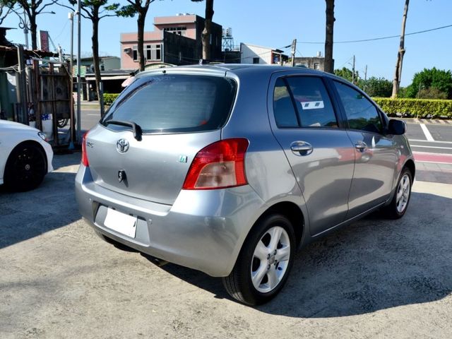 Toyota Yaris  第7張相片