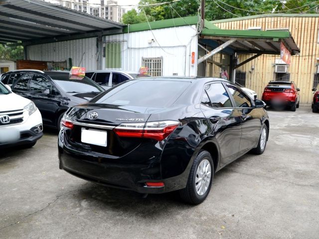 Toyota ALTIS  第7張相片