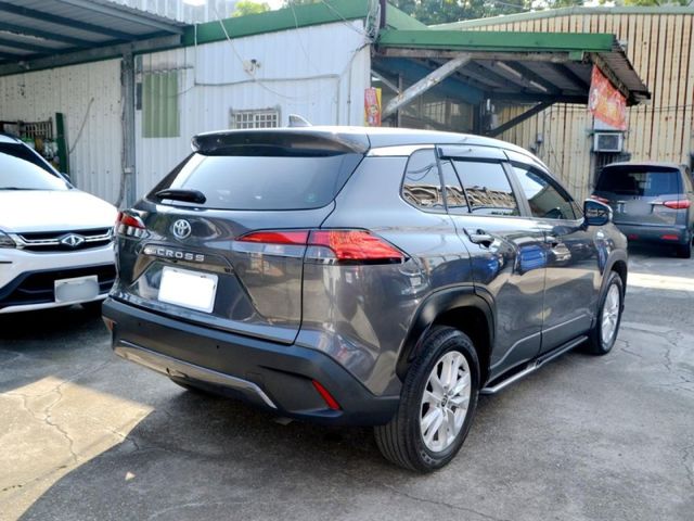 Toyota Cross  第11張相片
