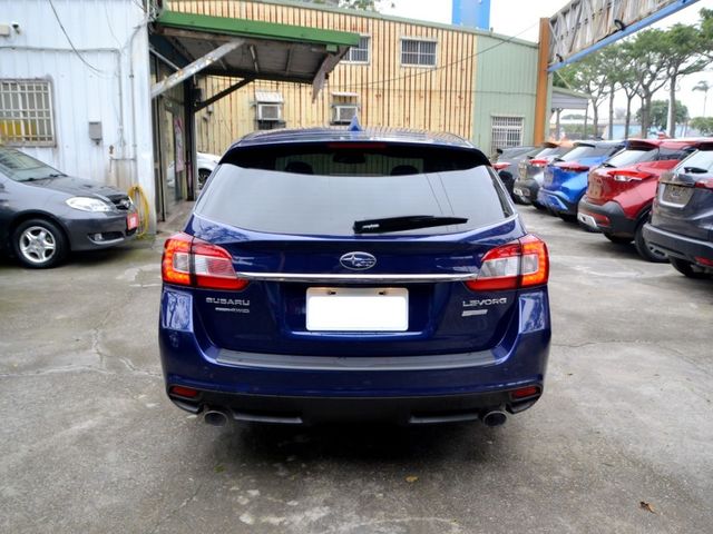 Subaru Levorg  第9張相片