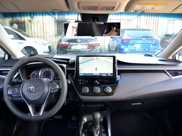 Toyota ALTIS  第11張相片