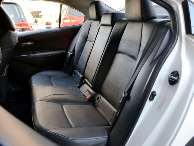 Toyota ALTIS  第13張相片