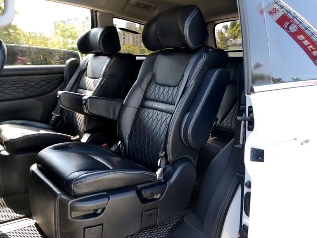 Luxgen M7  第10張相片