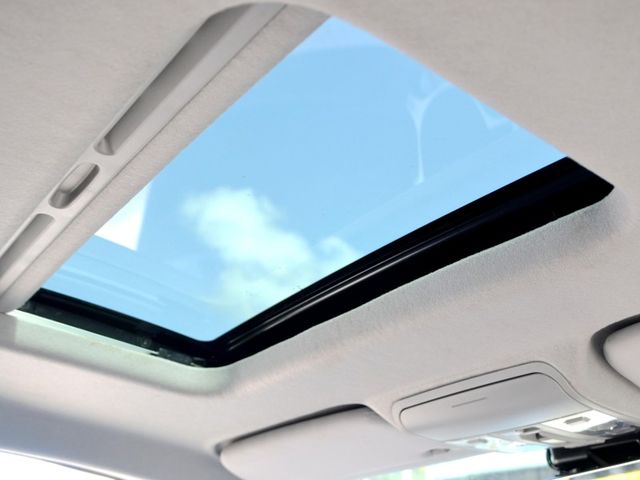 Luxgen M7  第13張相片