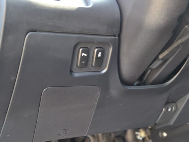 Mitsubishi Zinger  第2張相片