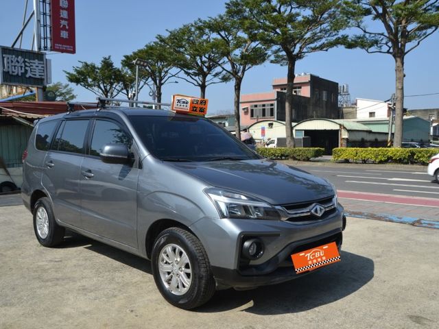 Mitsubishi Zinger  第7張相片