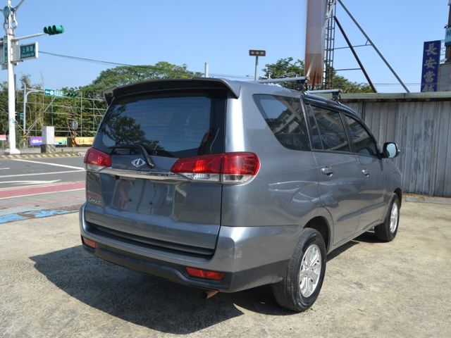 Mitsubishi Zinger  第8張相片