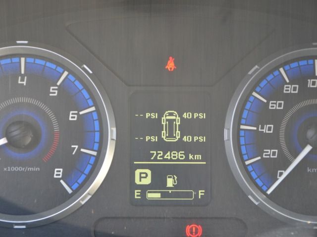 Mitsubishi Zinger  第14張相片