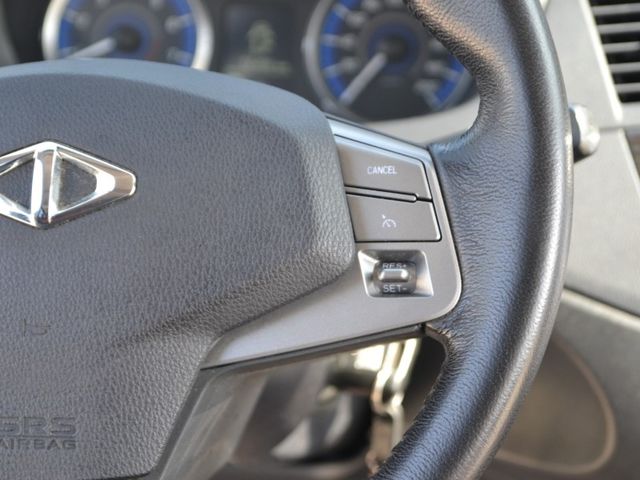 Mitsubishi Zinger  第17張相片