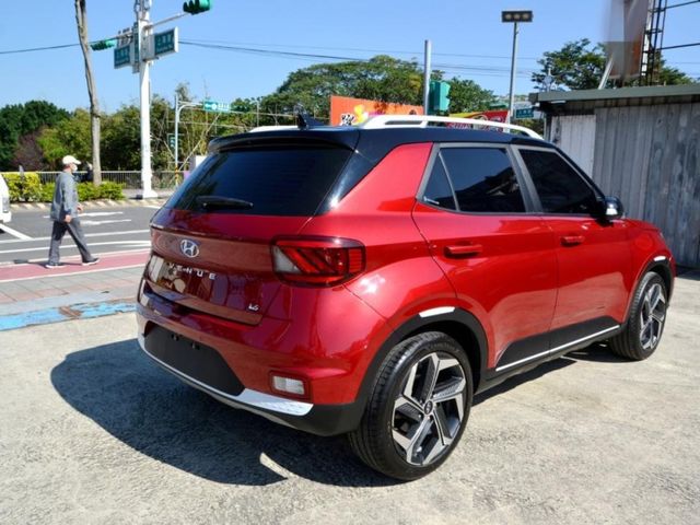 Hyundai Venue  第9張相片