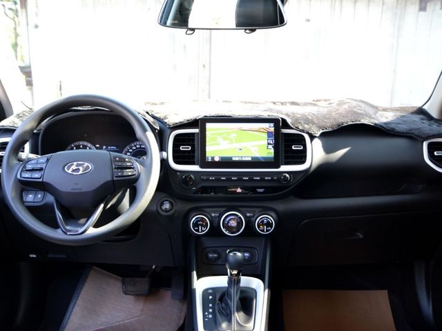 Hyundai Venue  第10張相片