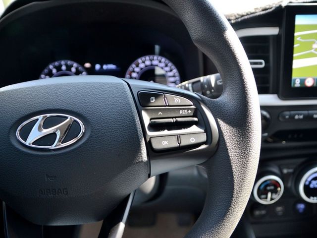 Hyundai Venue  第13張相片