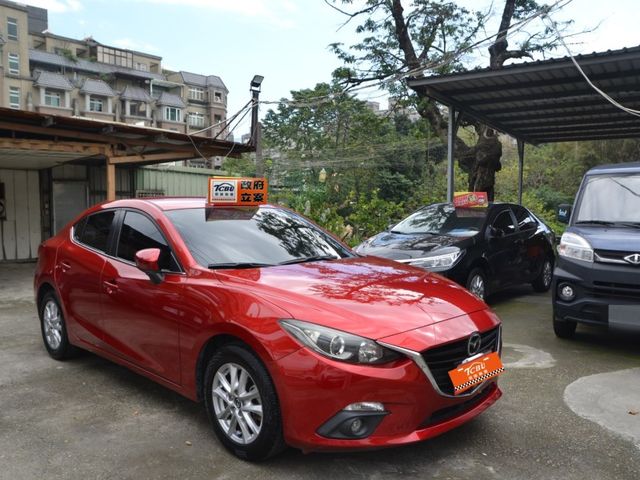 Mazda Mazda3  第6張相片