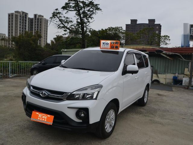 Mitsubishi Zinger  第4張相片