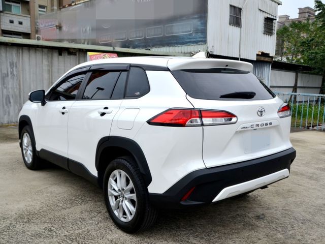 Toyota Corolla  第8張相片