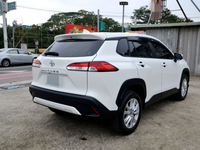 Toyota Corolla  第10張相片