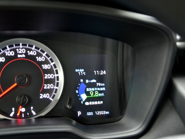 Toyota Corolla  第14張相片