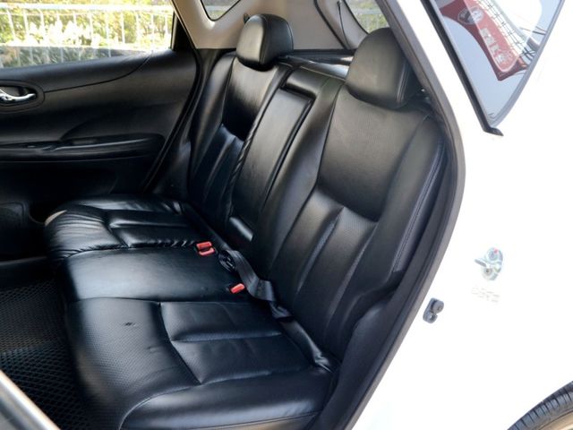 Nissan Tiida  第13張相片